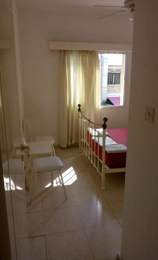 Paphos Inn Екстер'єр фото