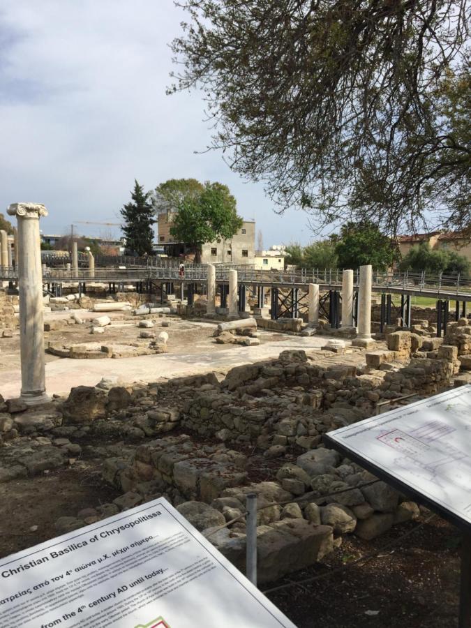 Paphos Inn Екстер'єр фото